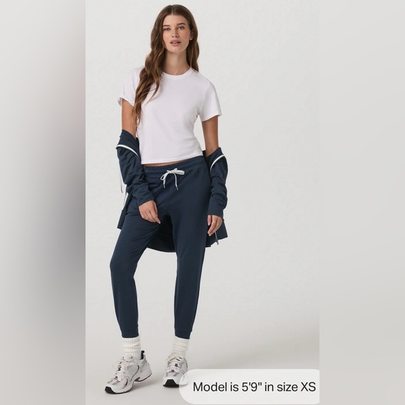 Vuori NWT Performance Jogger Midnight Heather Size M - Picture 4 of 13